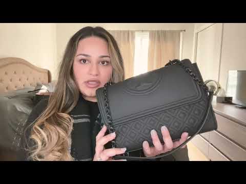 TORY BURCH LEE RADZIWILL DOUBLE BAG REVIEW & COMPARISON 2020: WHAT FITS,  MOD SHOTS